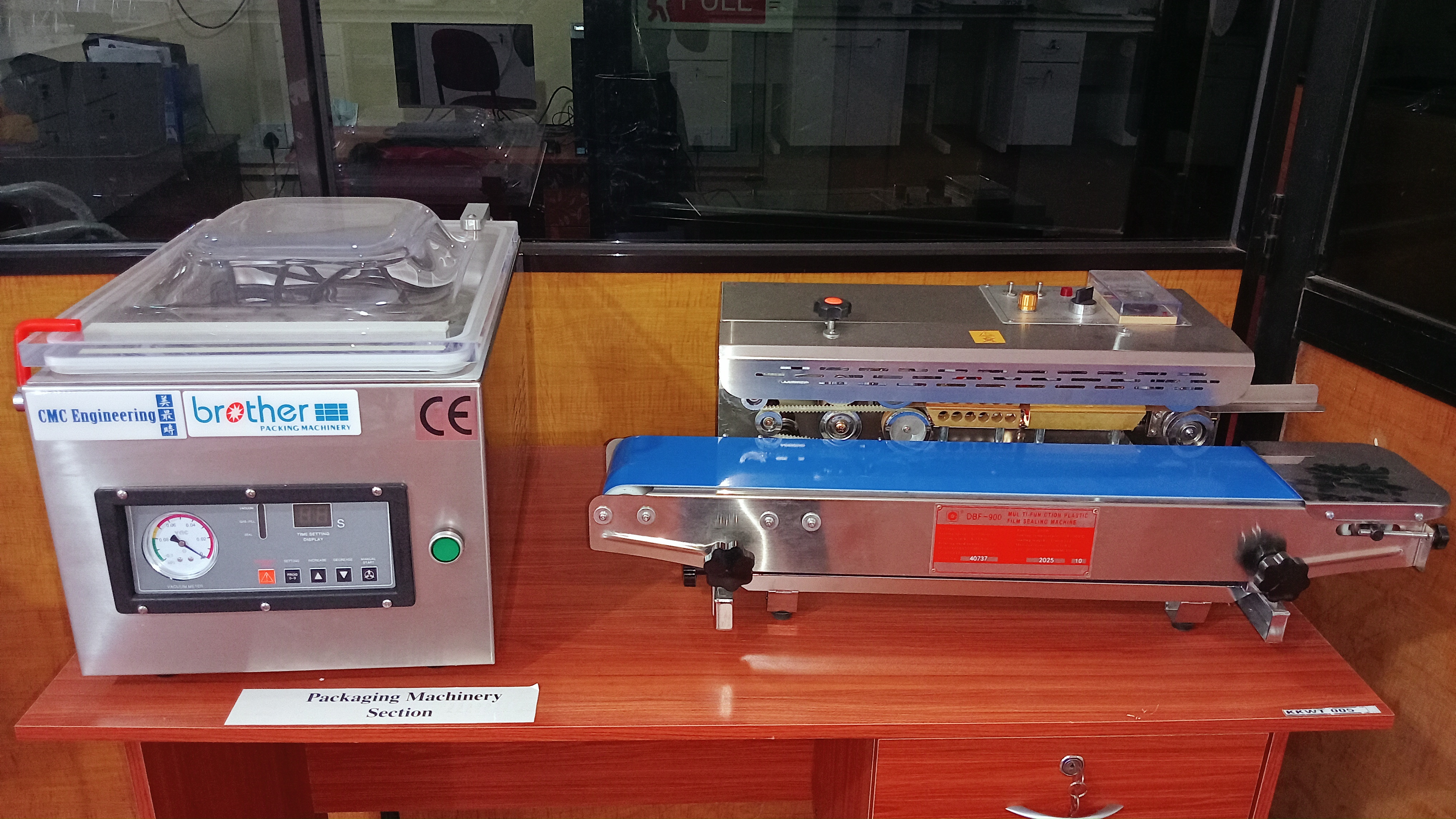 Packaging machinery