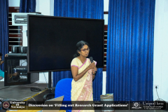 Discussion on Filling out Research Grant Applications