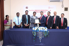 mou-with-AIA-15