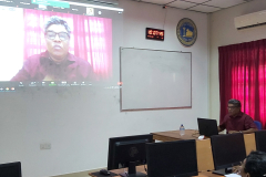 Seminar on English Language Usage in Academic Research Papers