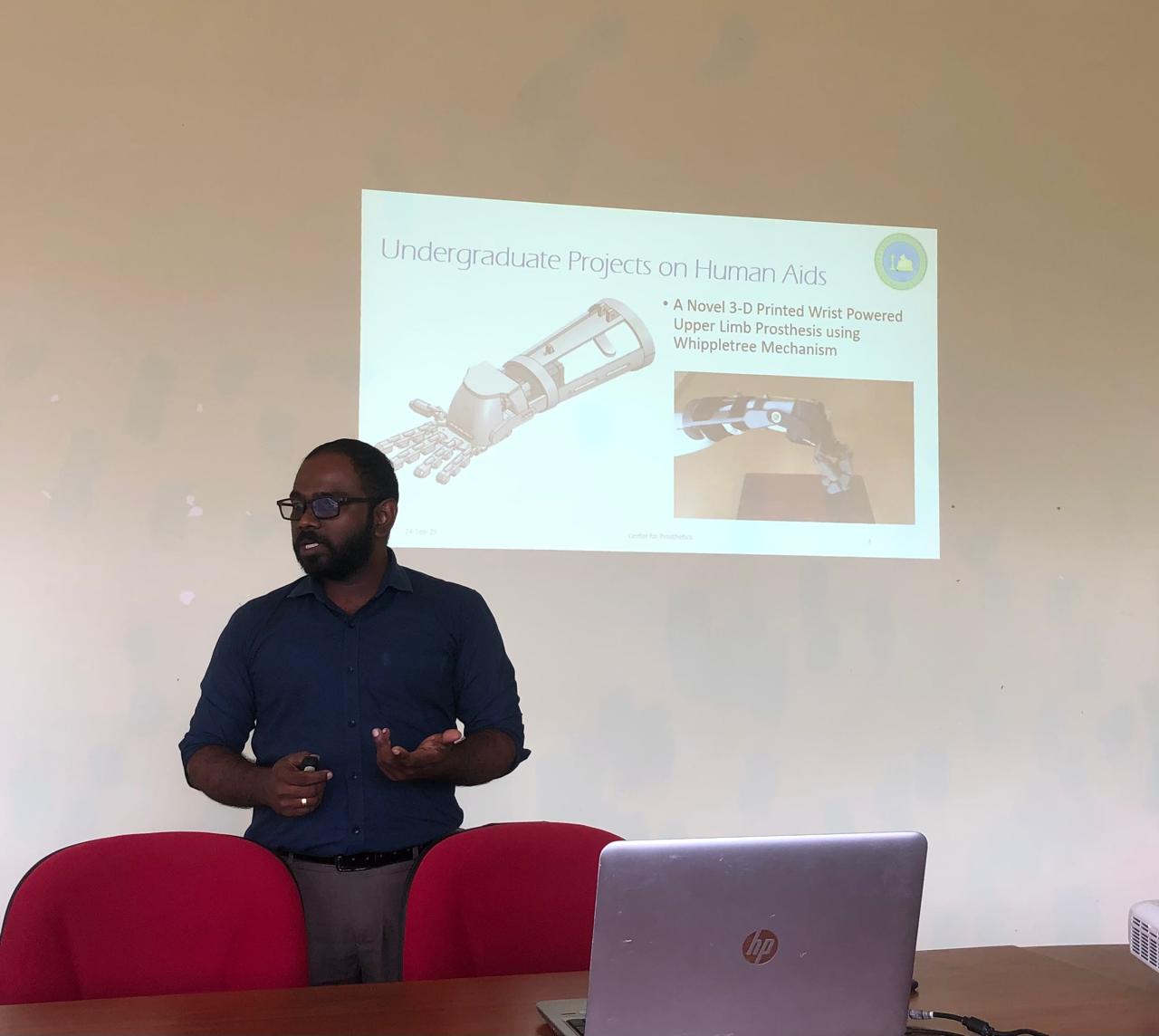 Visit_to_the_Centre_for_Prosthetics _Faculty_of_Engineering_University_of_Jaffna_4